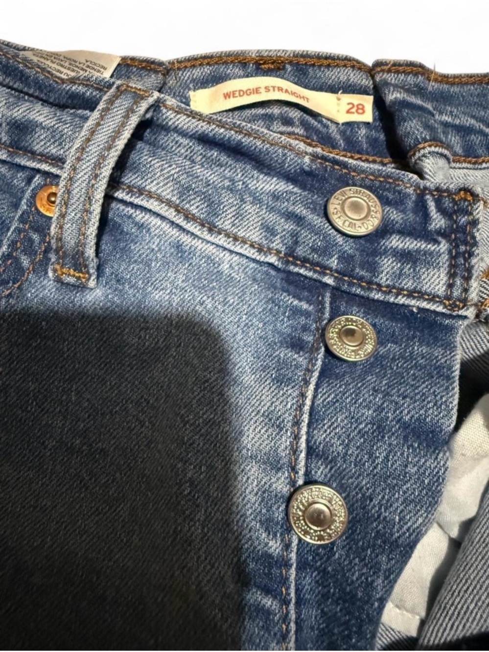 Levi's Wedgie Straigth - Picture 2 of 4